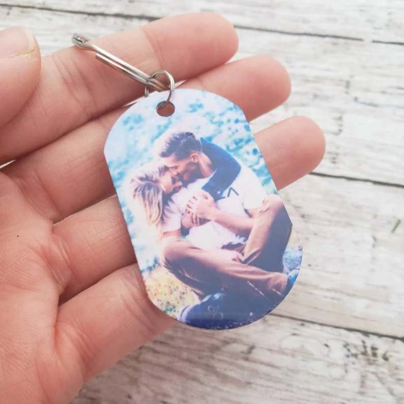 Giftofloves™ Personalized Photo Keychain - Best Gift for Your Loved Ones