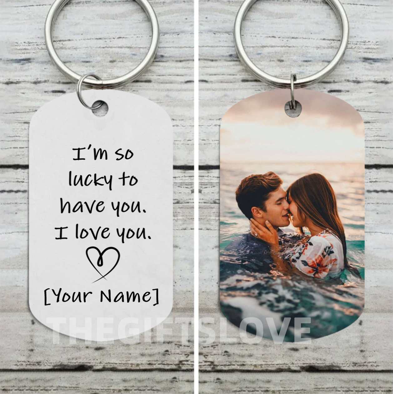 Giftofloves™ Personalized Photo Keychain - Best Gift for Your Loved Ones